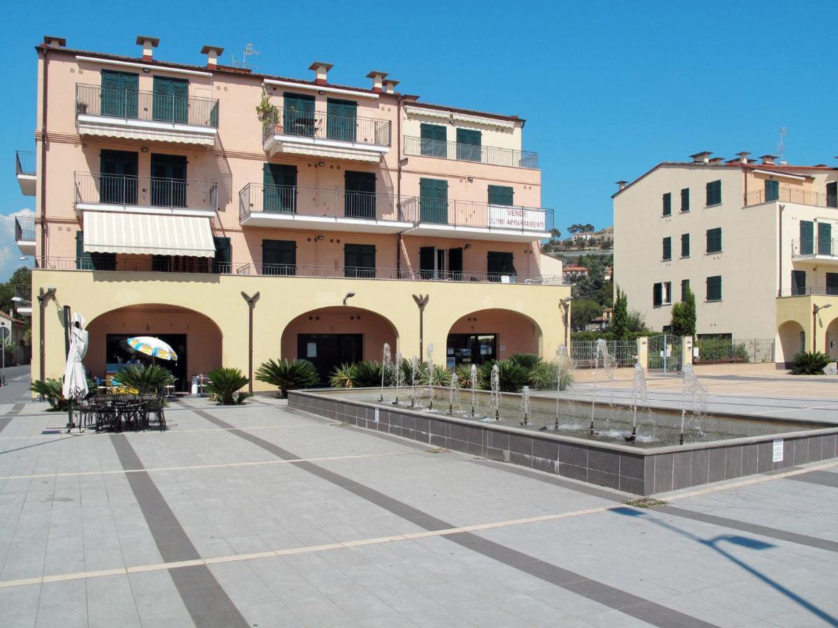Apartment Cala Azzurra - Imp312 By Interhome Imperia Exterior photo